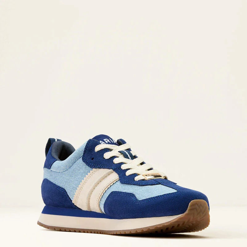 Ariat ranch runner trainer for ladies